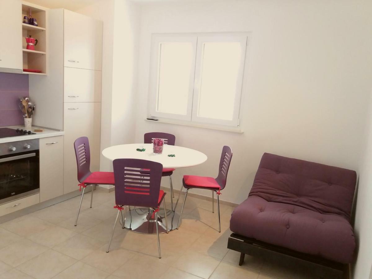 Apartments Mestrovic Lopar Εξωτερικό φωτογραφία