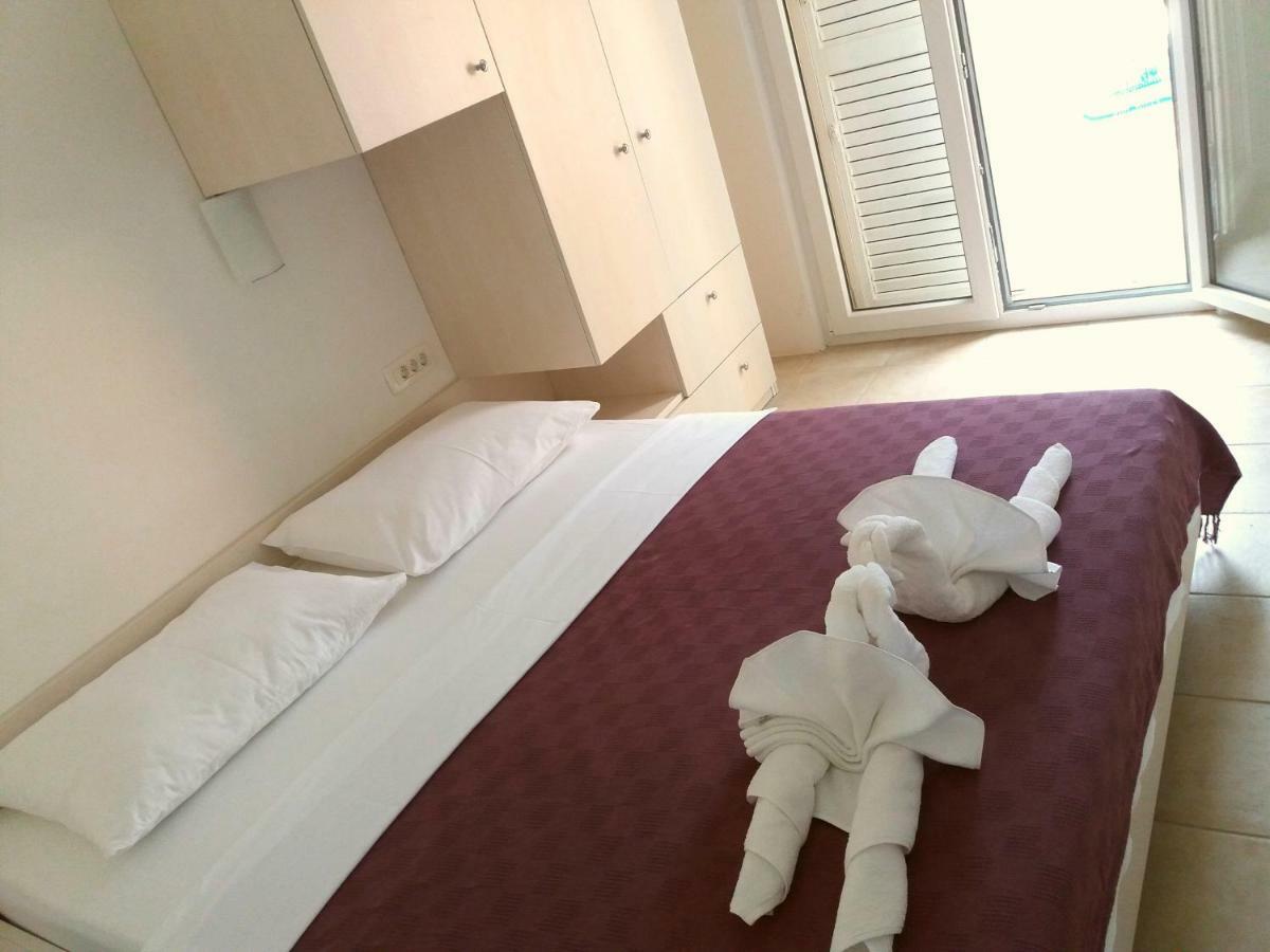 Apartments Mestrovic Lopar Εξωτερικό φωτογραφία