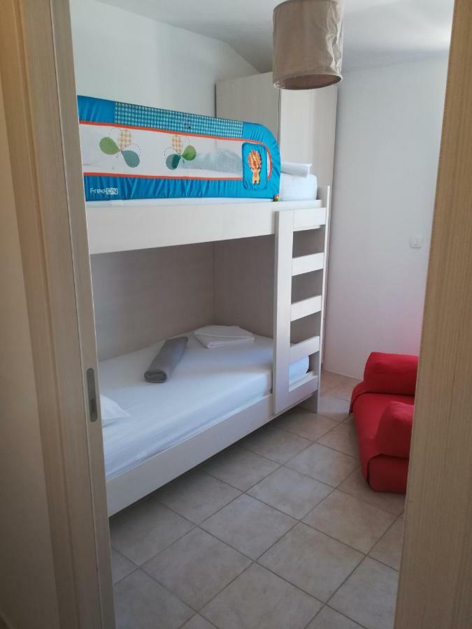 Apartments Mestrovic Lopar Εξωτερικό φωτογραφία
