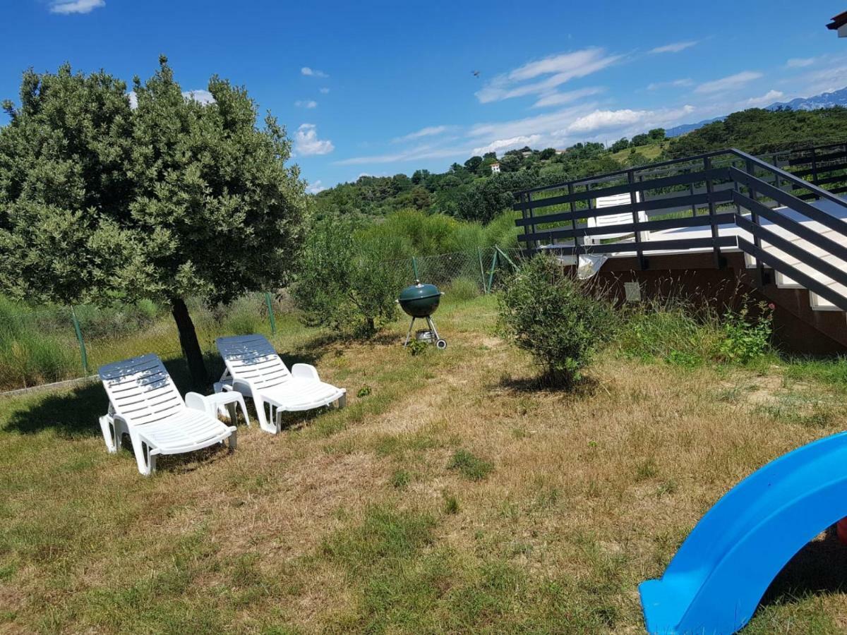 Apartments Mestrovic Lopar Εξωτερικό φωτογραφία